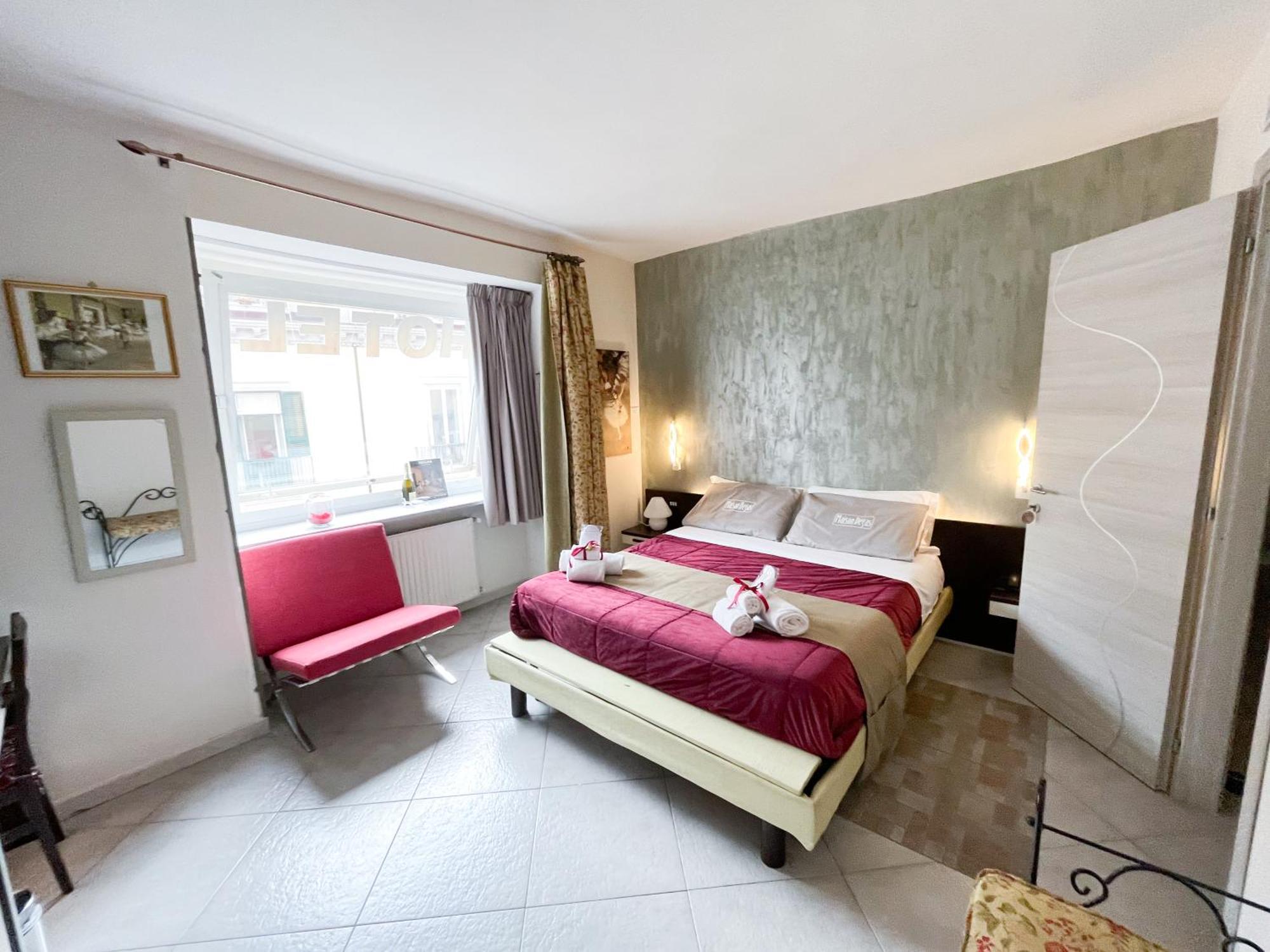 Maison Degas-dimora Di Charme 3* Naples